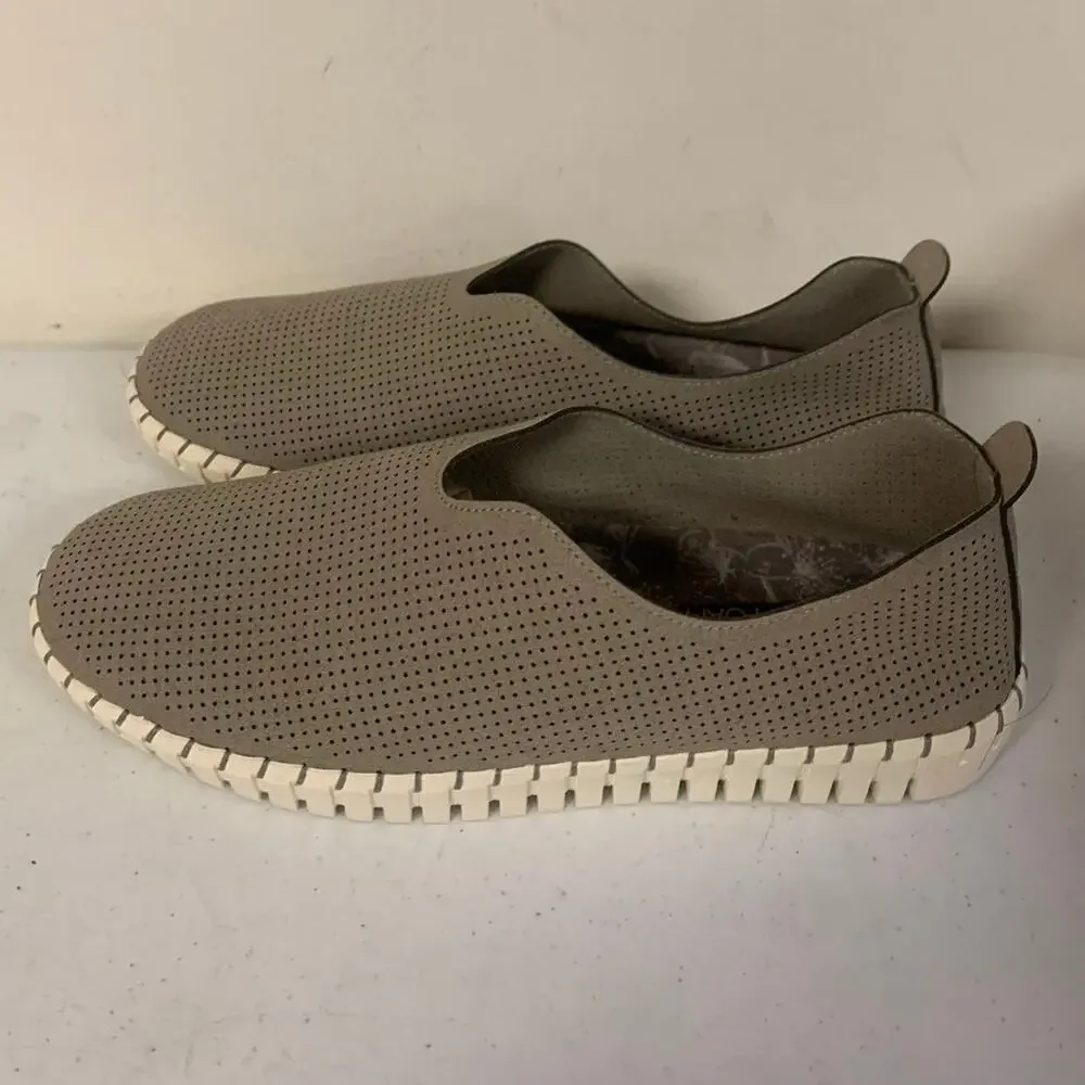 Skechers Women’s Size 7.5 Espadrilles Casual Slip On Sneakers, Taupe